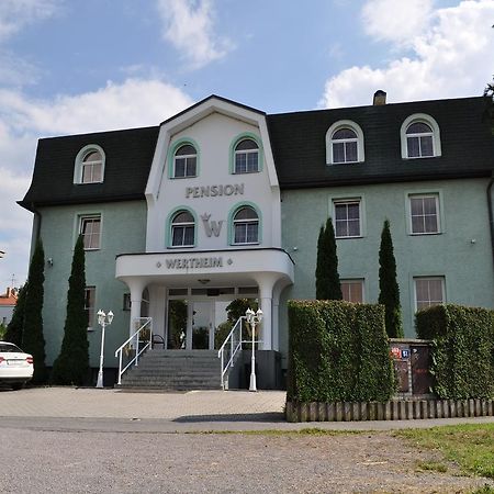 Hotel Wertheim Prag Exteriör bild