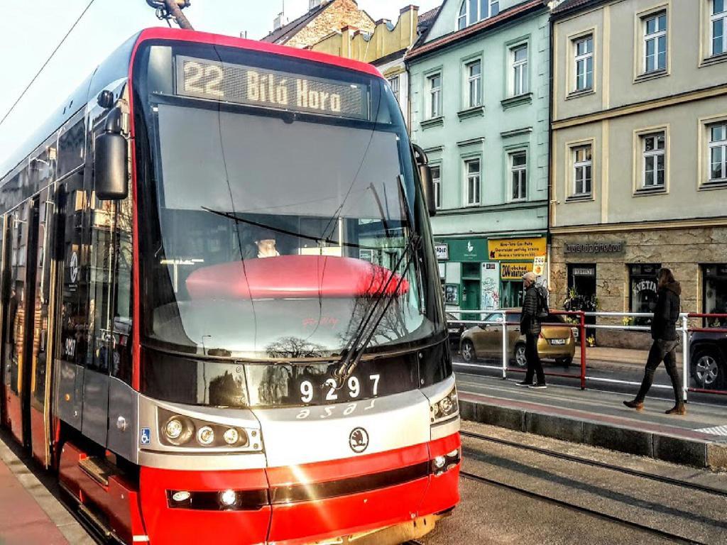 Hotel Wertheim Prag Exteriör bild